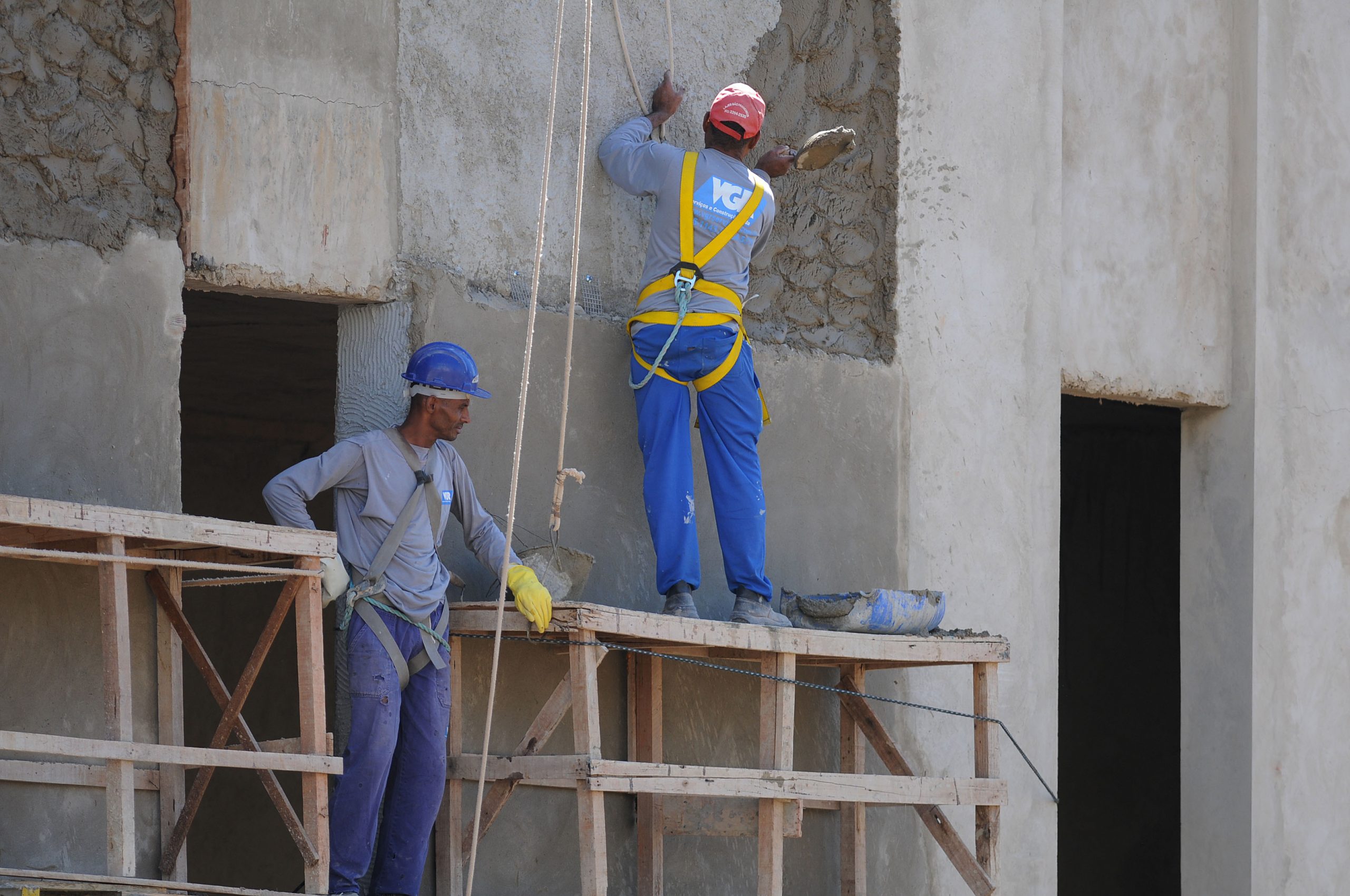 Acidentes de trabalho mais de 450 trabalhadores da construção civil